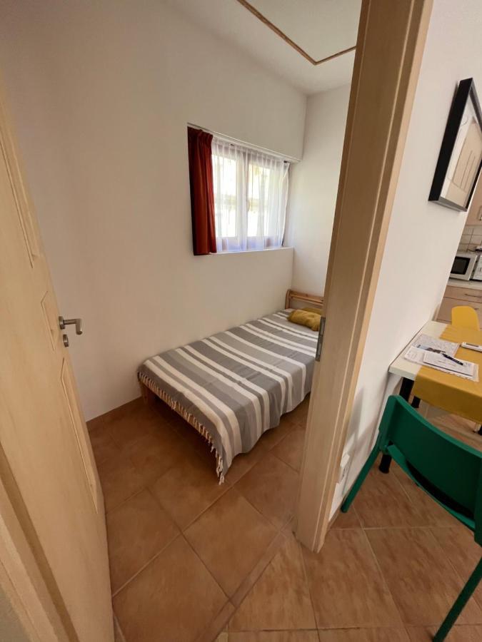 Wash House Apartman Дьєр Екстер'єр фото